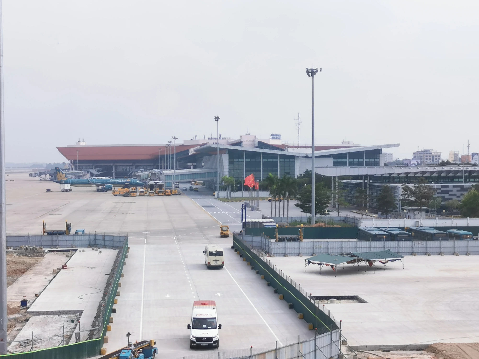 노이바이공항 국내선 터미널 전경