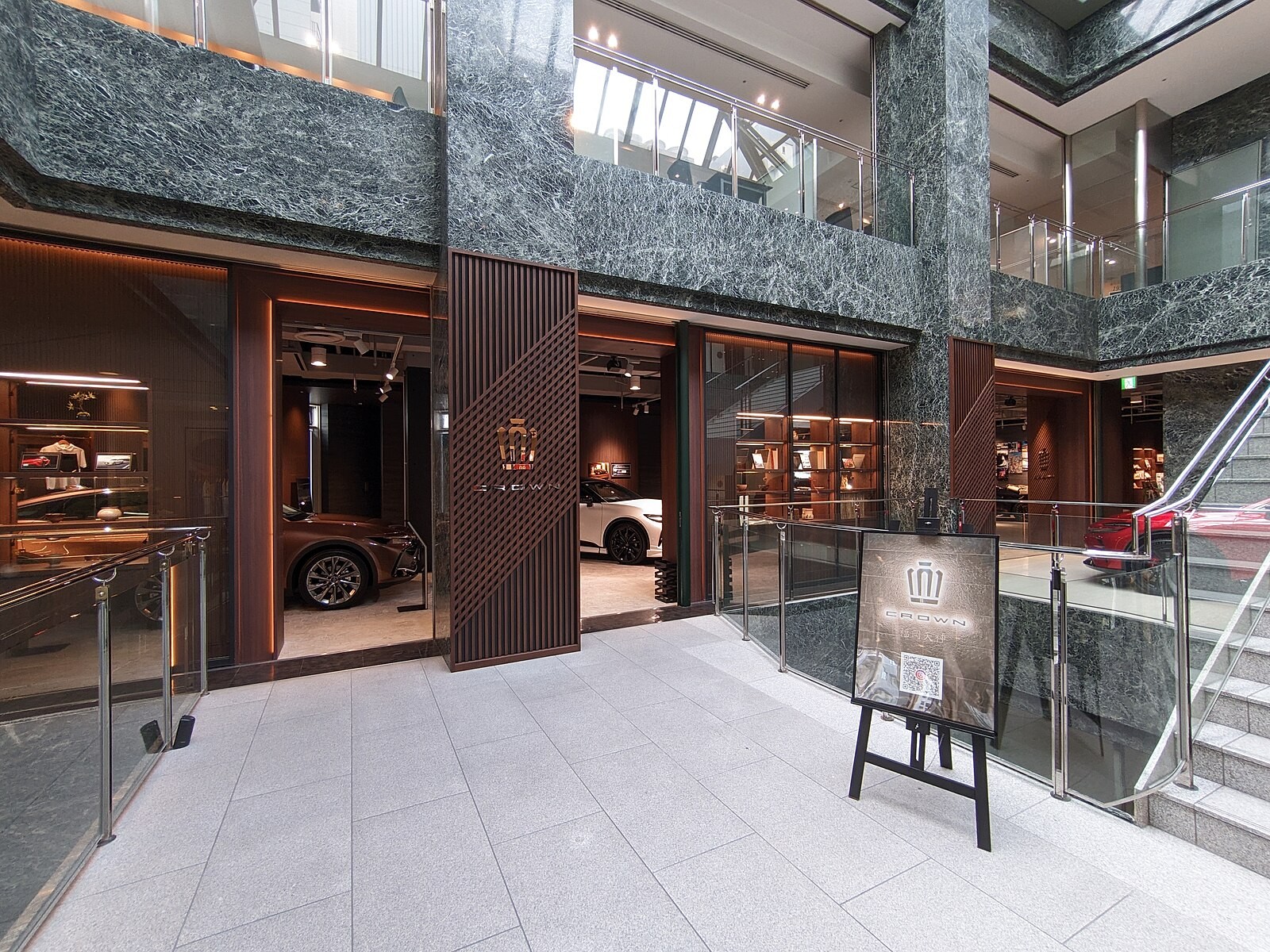 Tenjin contemporary shopping and restaurant storefront context