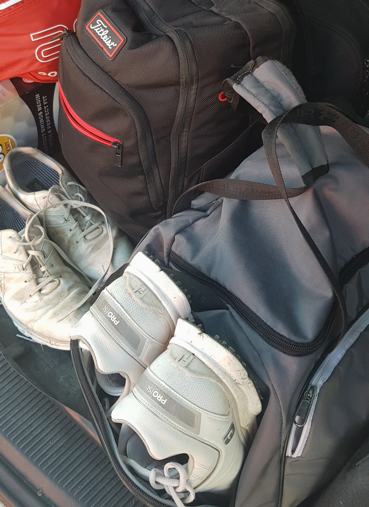 Golf gear