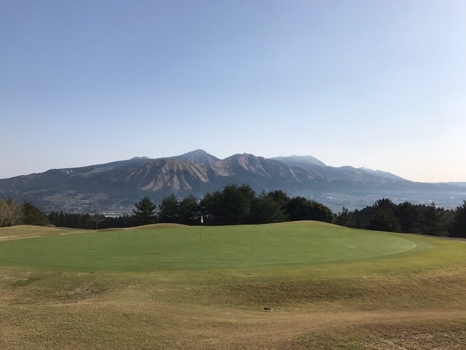 트라이얼 골프 & 리조트 ASO COURSE 그린 주변 코스