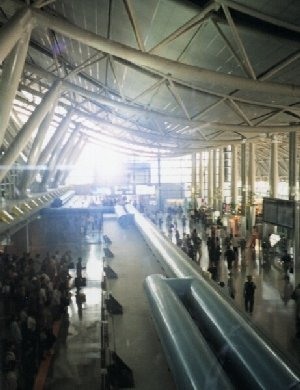 일본 입국심사 질문 안내 이미지 02 - 간사이공항 입국심사